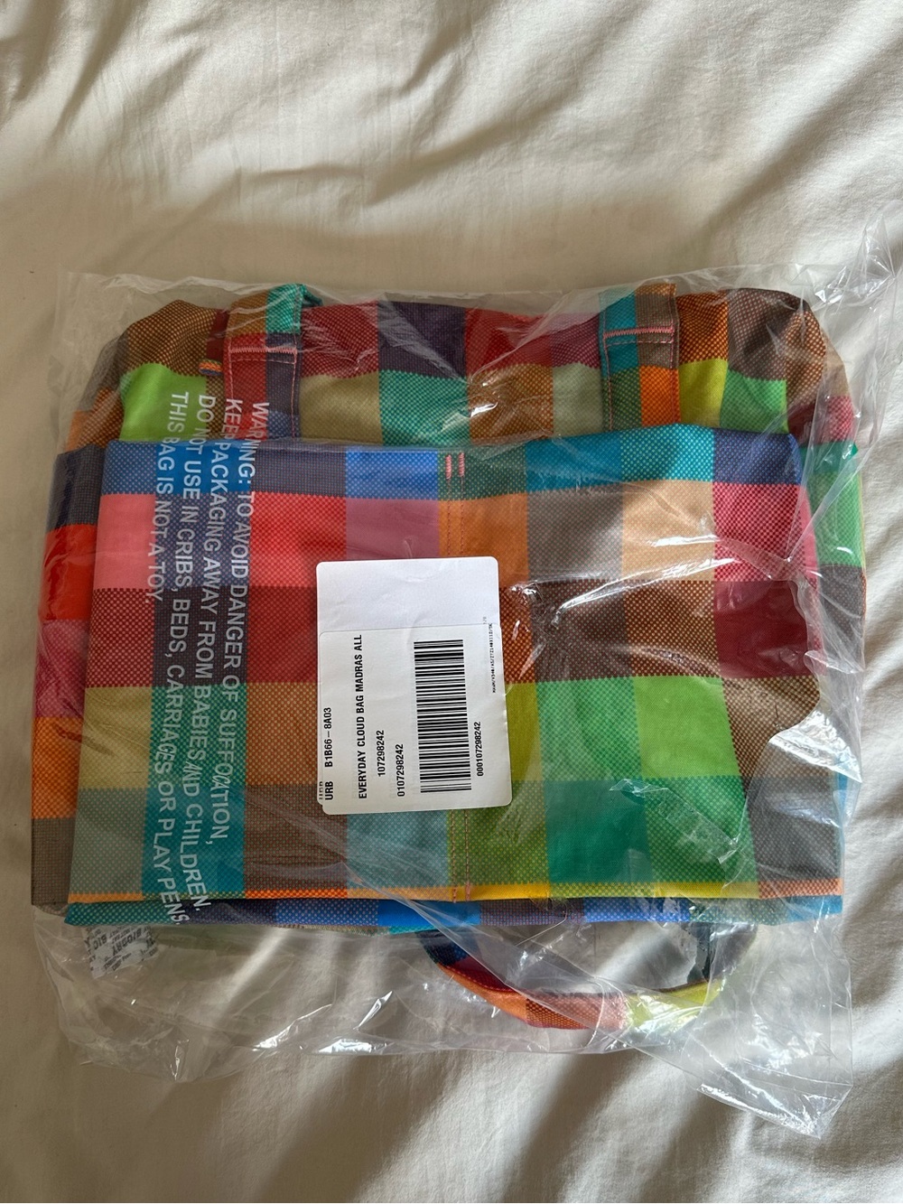 NWT BAGGU Madras Everyday Cloud Bag (ECB) - Picture 11 of 11